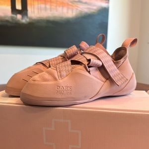 So iLL Momoa Pro rock climbing shoes!!!